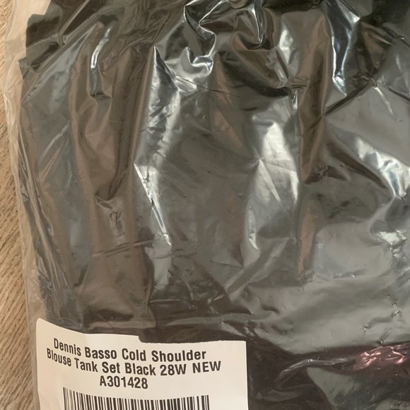 NWT DENNIS BASSO COLD SHOULDER BLOUSE TANK SET BLACK - Picture 12 of 15